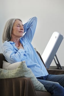 using light therapy can help relieve the winter blues